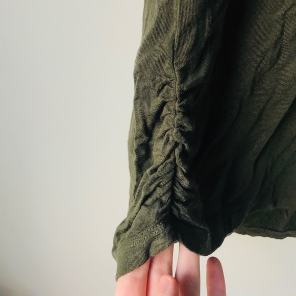 Warehouse 1 Green Lace up T shirt, ruffled - Picture 2 of 3